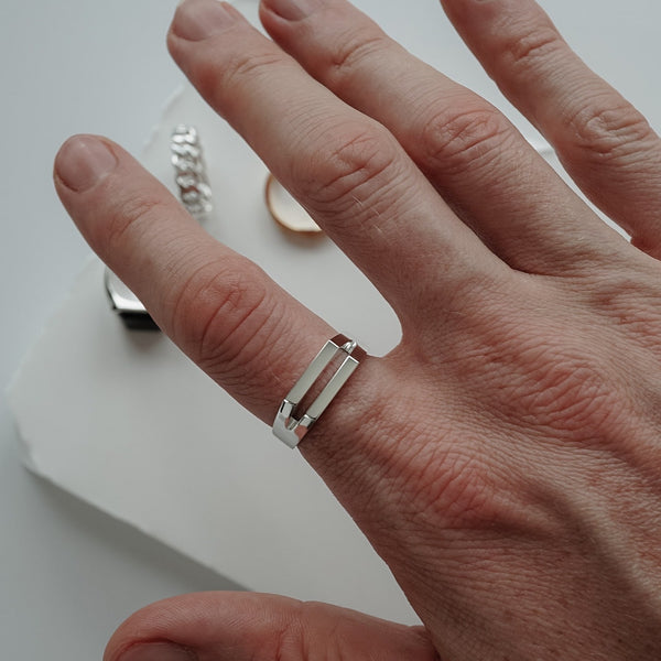 Minimalistischer Herren Ring aus 925 Silber und Gold handmade Sprezzi Fashion