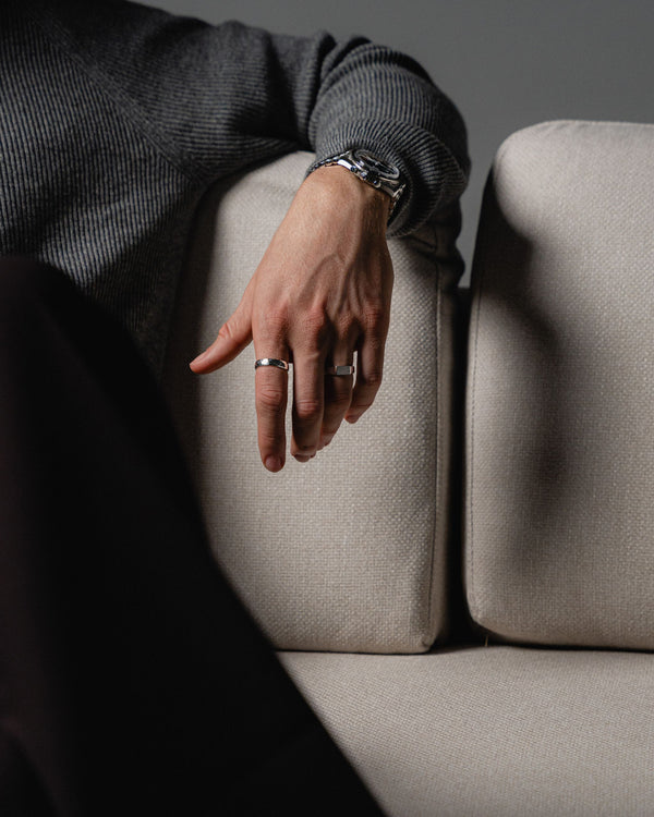 Herren Schmuck Set mit Raw Thin und Hammered Ringen aus 925 Silber gefertigt mit praeziser Handarbeit von Sprezzi Fashion fuer modernen Ausdruck Sprezzi Fashion