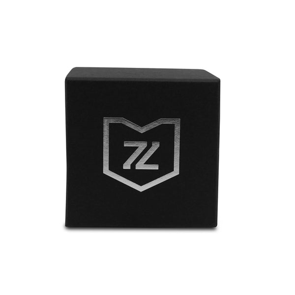 Elegante Ringhalter Box aus hochwertigem Premium Leder in Schwarz mit stilvollem Innenfutter Sprezzi Fashion