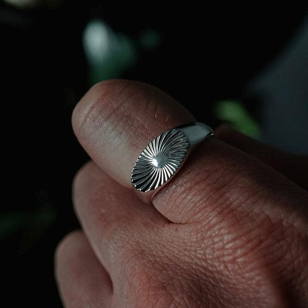 Handgefertigter Sunray Ring aus 925 Sterling Silber schlicht und stilvoll Sprezzi Fashion