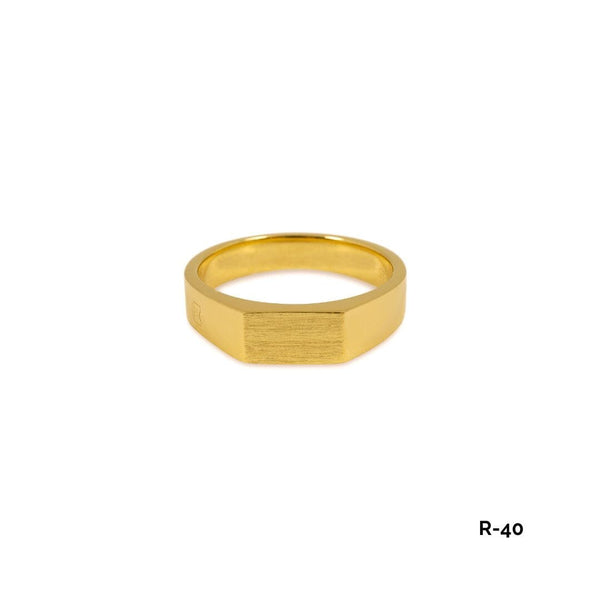 Set aus zwei Goldenen Ringen im "Raw" Stil Set Sprezzi 