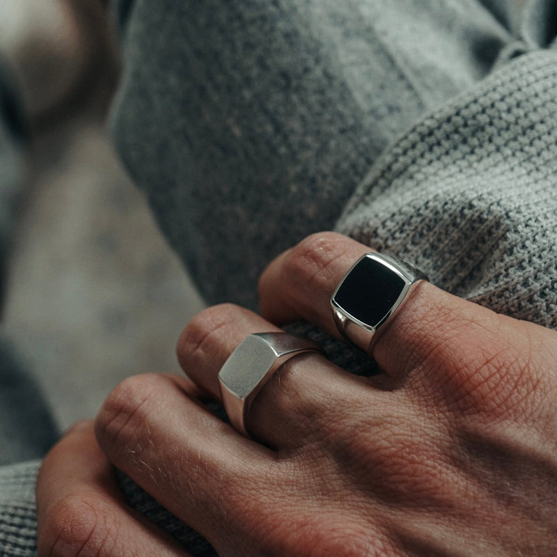 Set aus zwei silbernen Ringen Ringe Sprezzi 