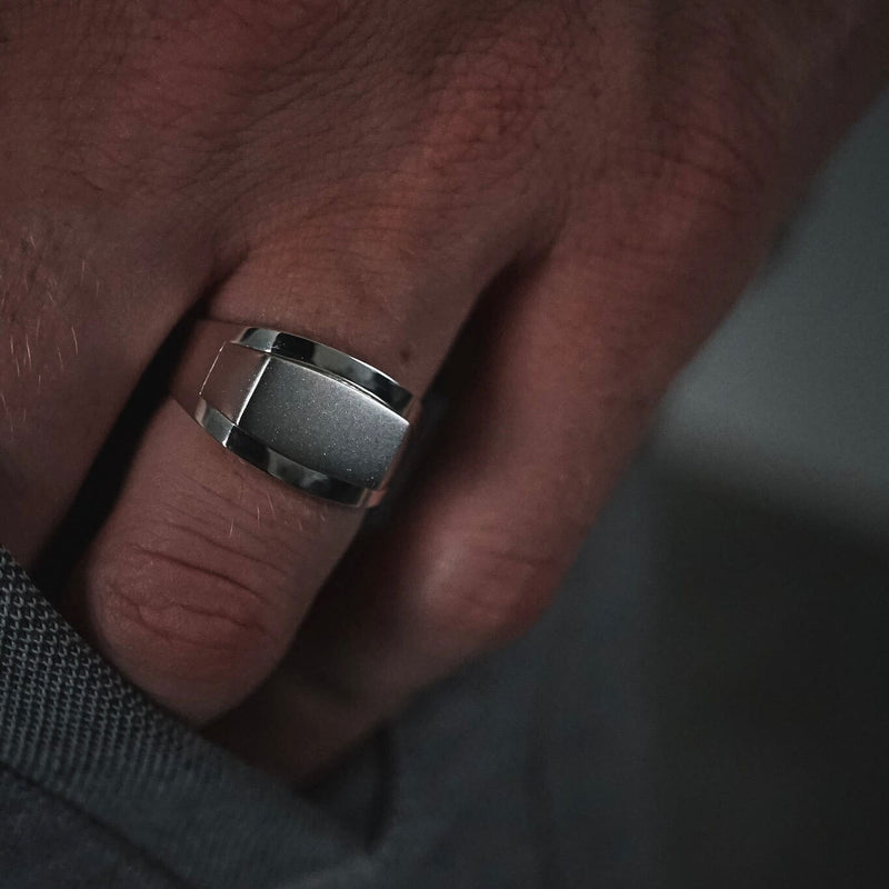 Minimalistischer Siegelring aus 925 Sterling Silver für Männer Sprezzi Fashion