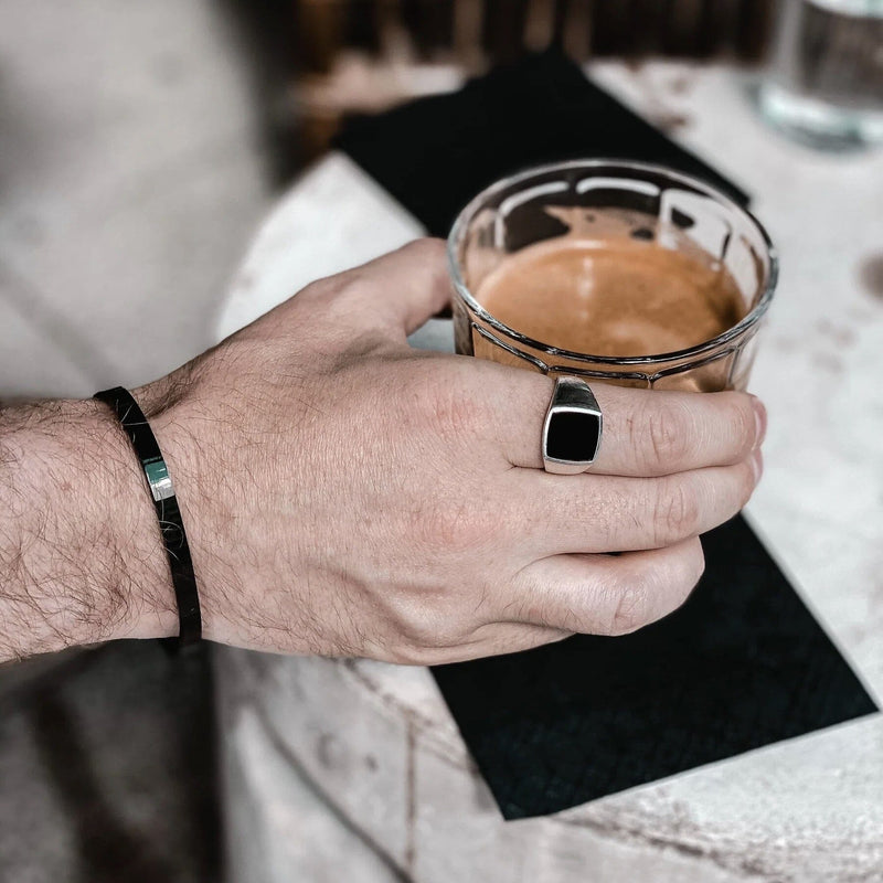 Silber Siegelring für Männer mit Onyx Stein schwarz klassisch Sprezzi Fashion