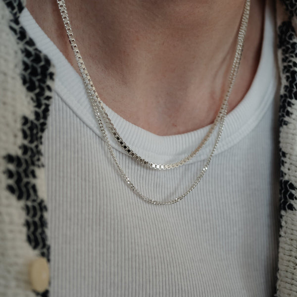 Hochwertige Halsketten für Männer aus 925 Silber im Geschenk-Set 